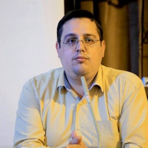 دکتر ابوالفضل اقبالی